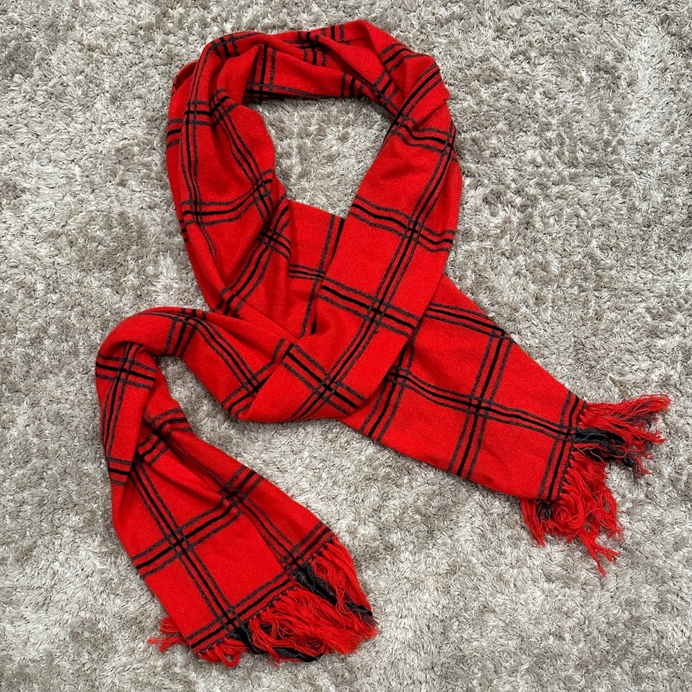 Red Plaid Women's Scarf
